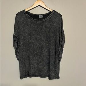 Charcoal Fringe Sleeve Tee